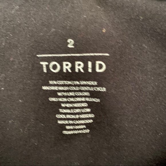 Torrid Black Hi-Lo Bodycon Skirt - Picture 4 of 5